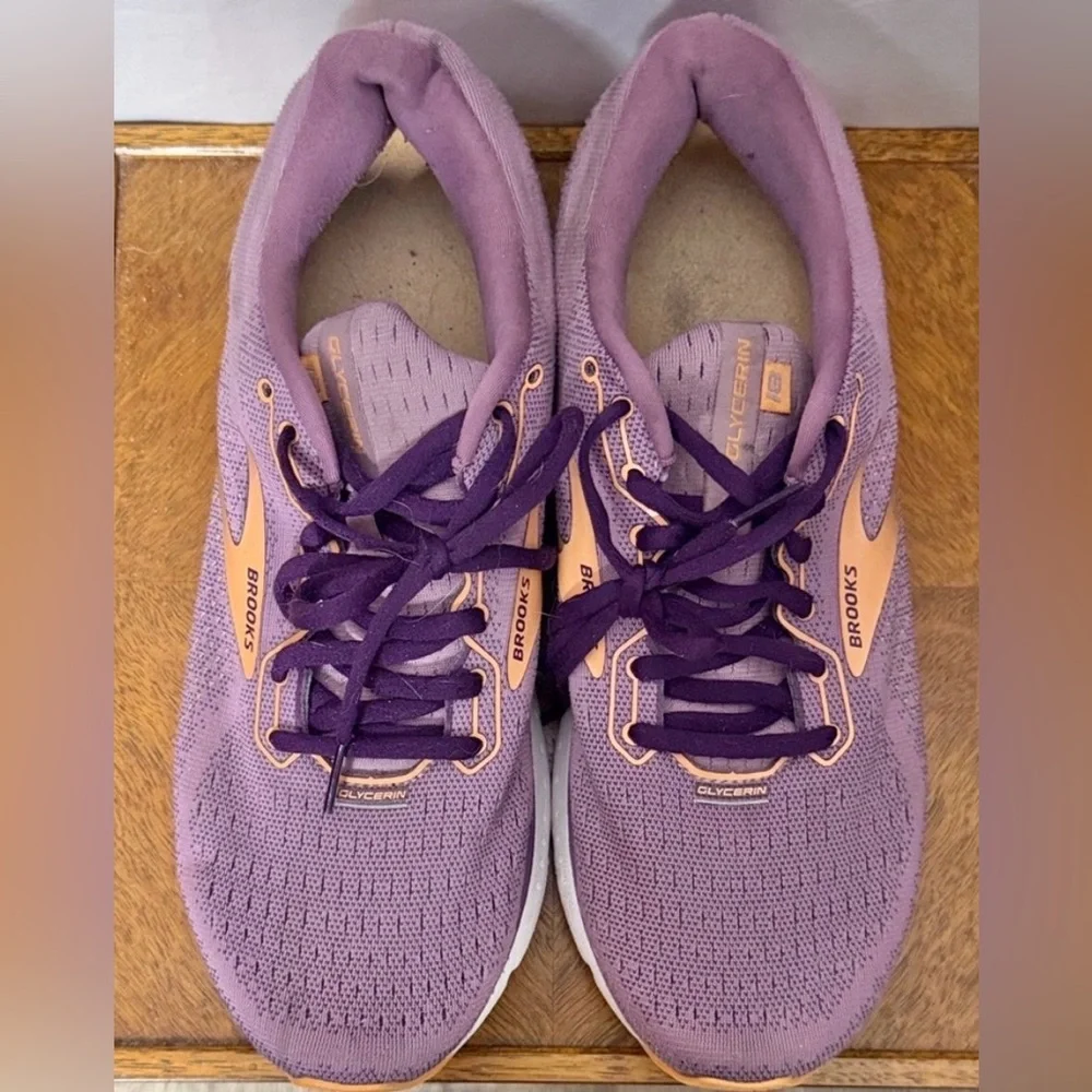 Brooks Women's Purple and Peach Glycerin 18 Running Shoes Size 10.5